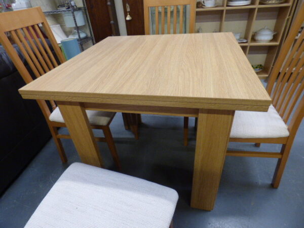 Extendable Table & 4 Chairs - Image 6