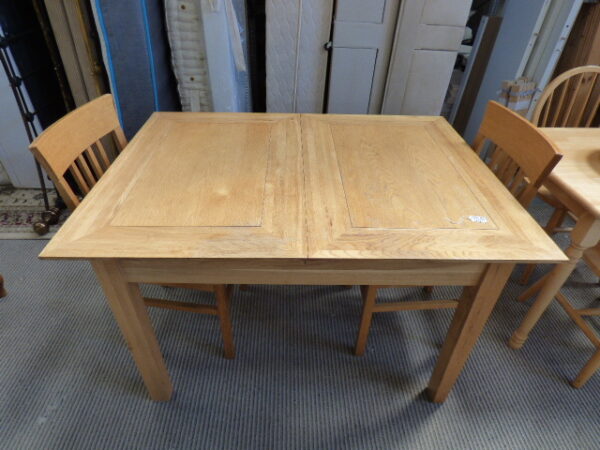 Oak Extendable Table & 2 Chairs - Image 3