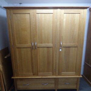 Oak Triple Wardrobe